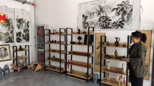 我县40多家企业的文化产品在张掖 敦煌写经书法艺术节展出